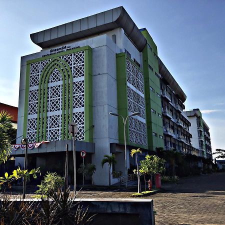 Greensa Inn Surabaya Esterno foto