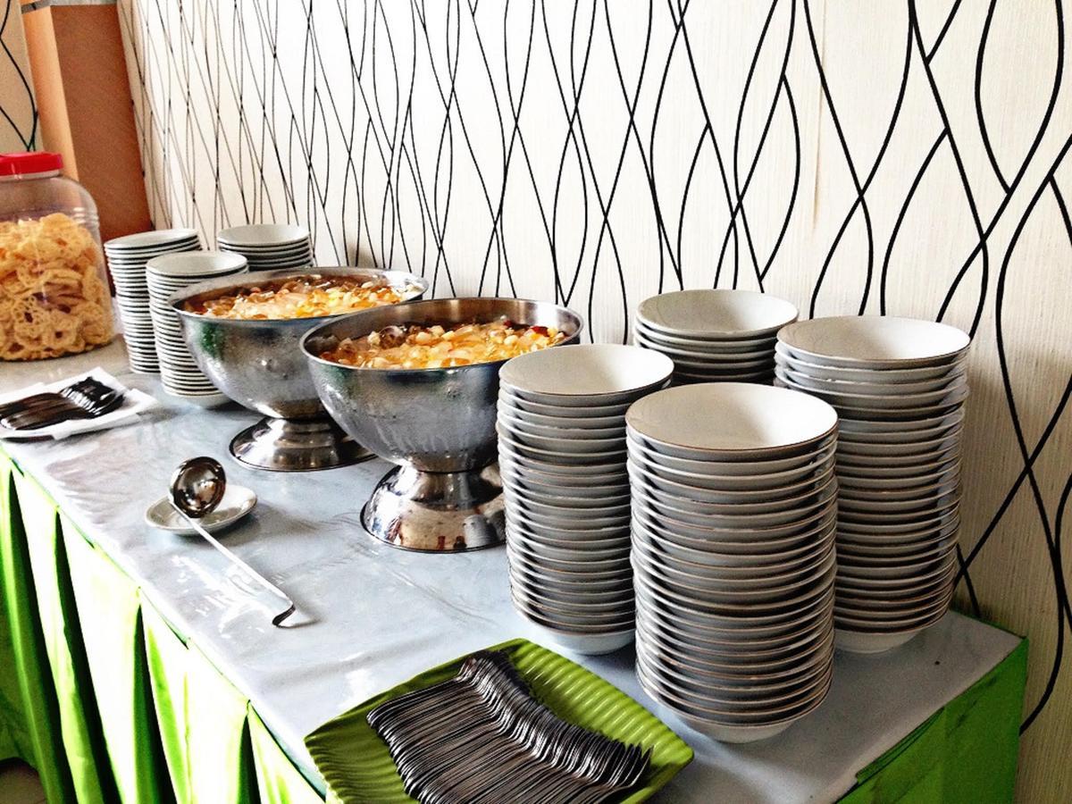 Greensa Inn Surabaya Esterno foto